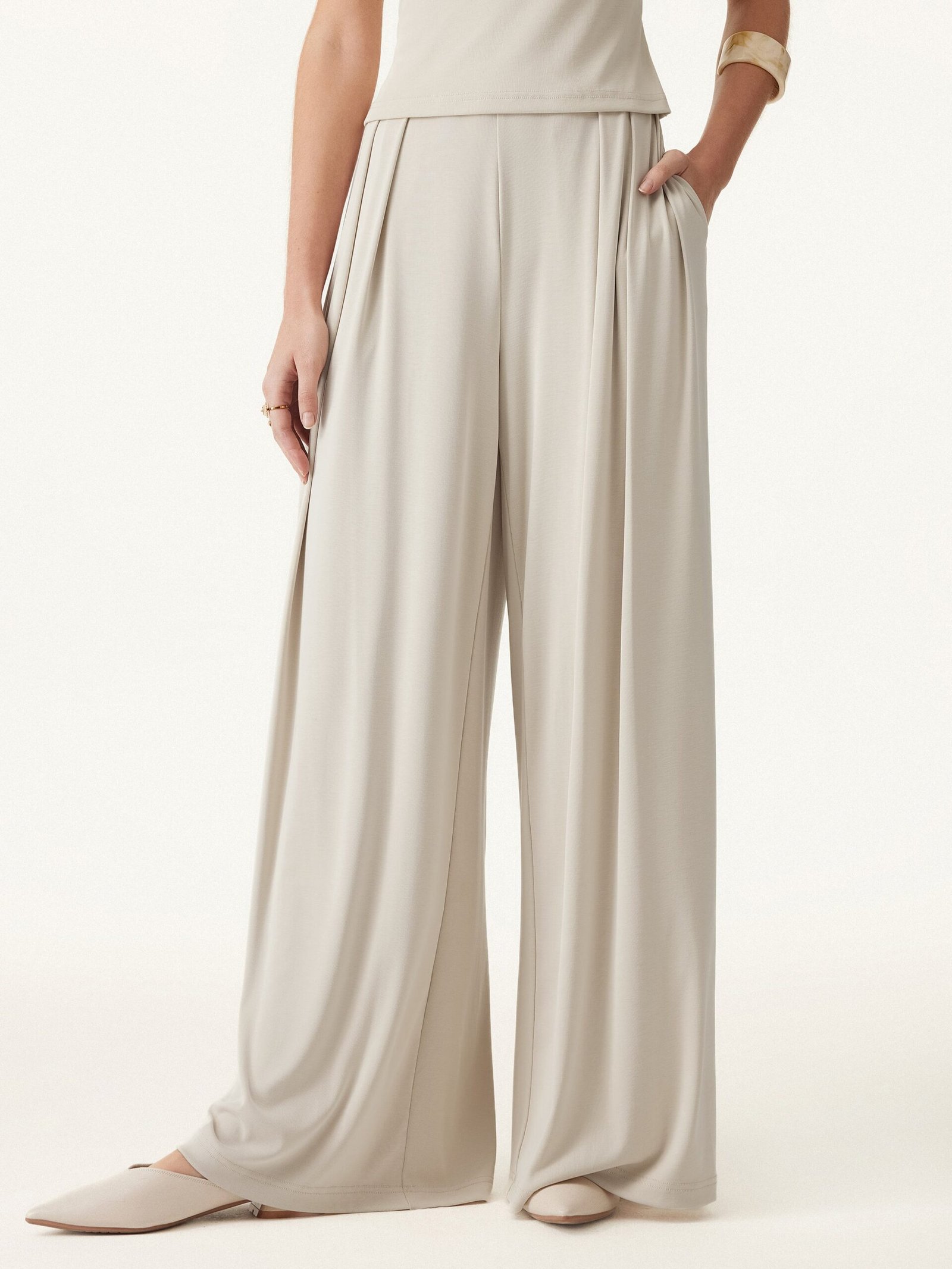 Sandwashed Mid Rise Pleated Wide Leg Palazzo Pants with Pockets - Image 6