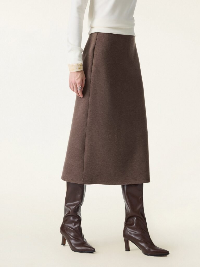 Slimming A-line Pull-on Midi Skirt