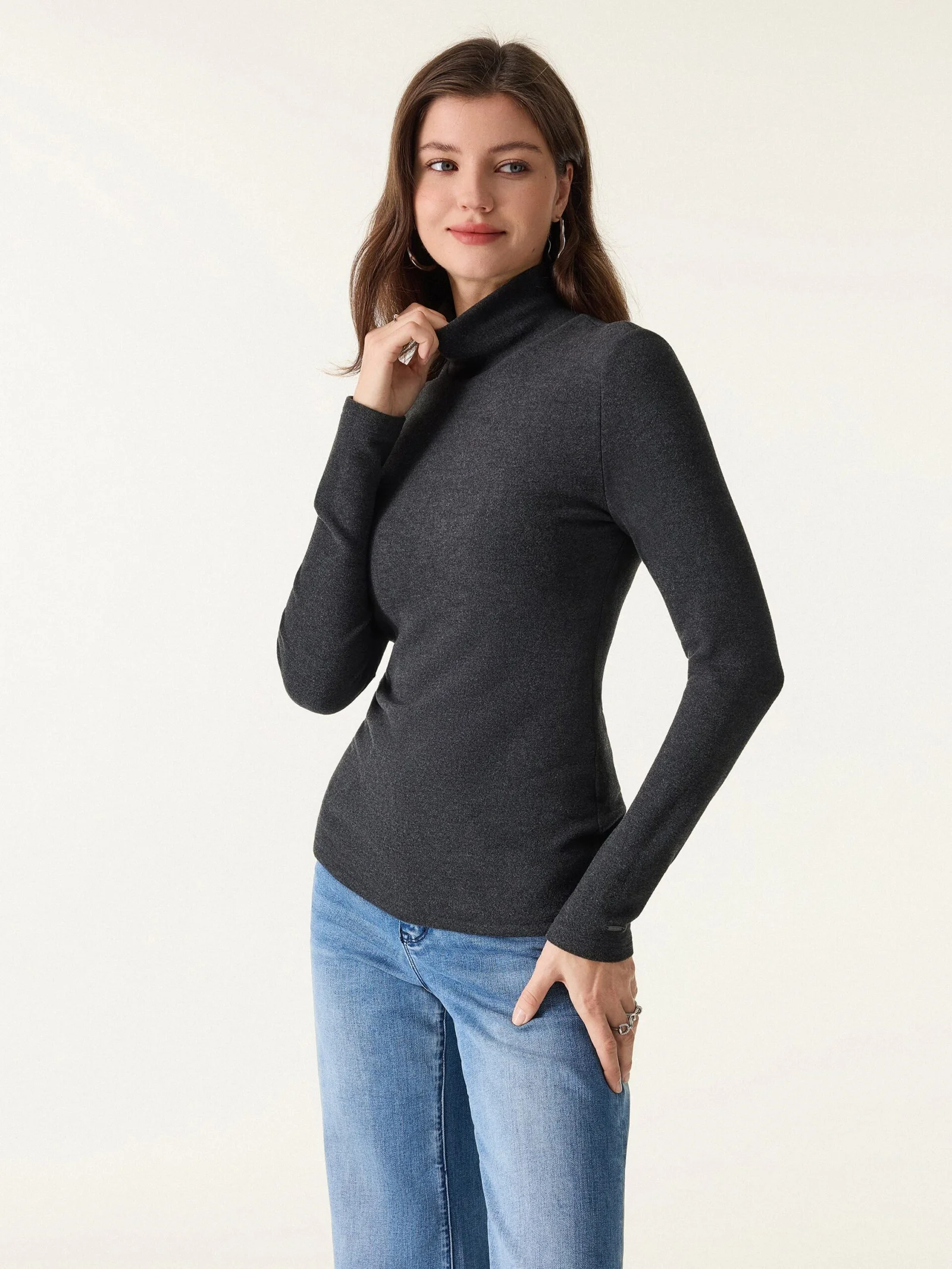 MaxWarm Turtleneck Long Sleeve Brami - Image 5
